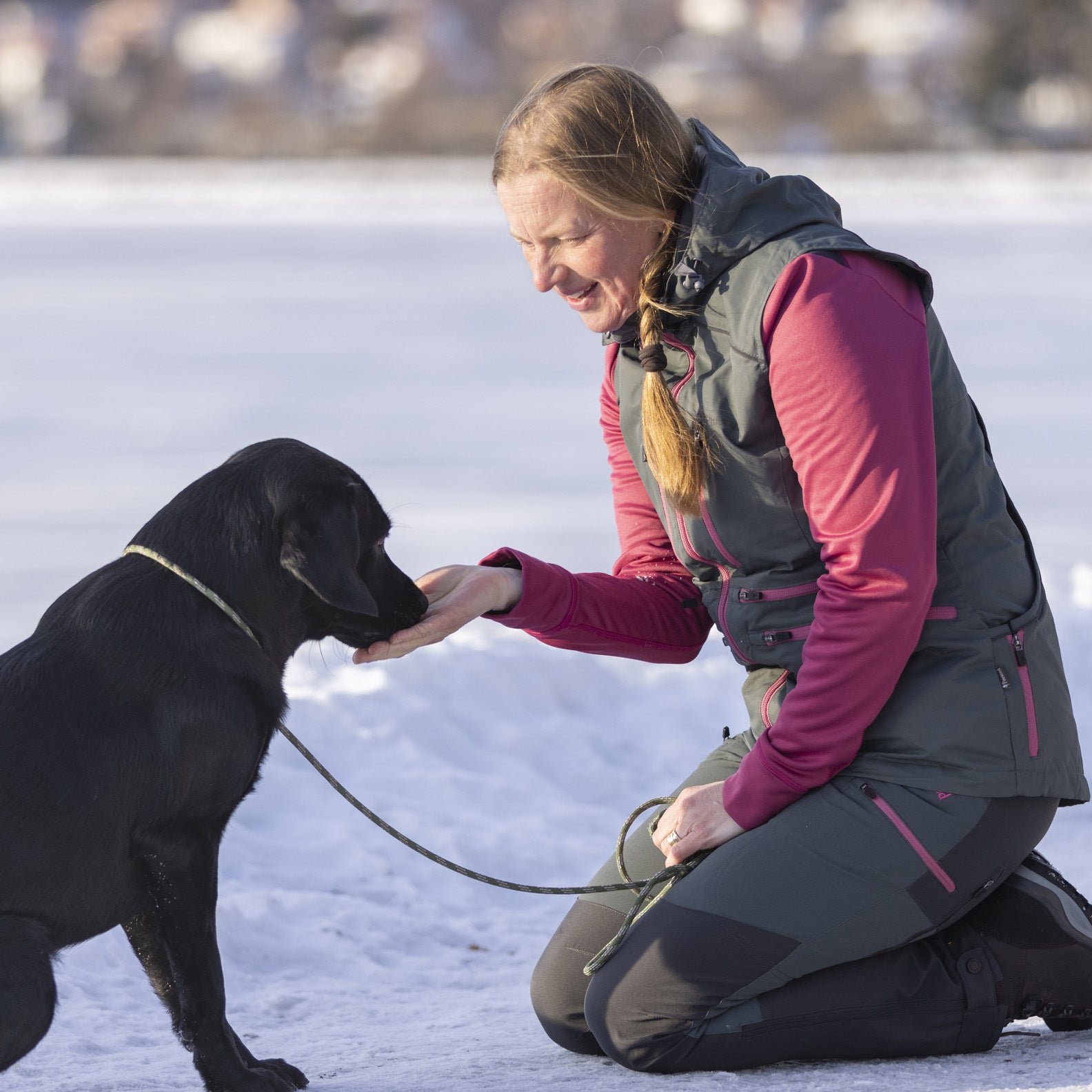 Pinewood-Ladies-Dog-Sports-Windblocker-Vest