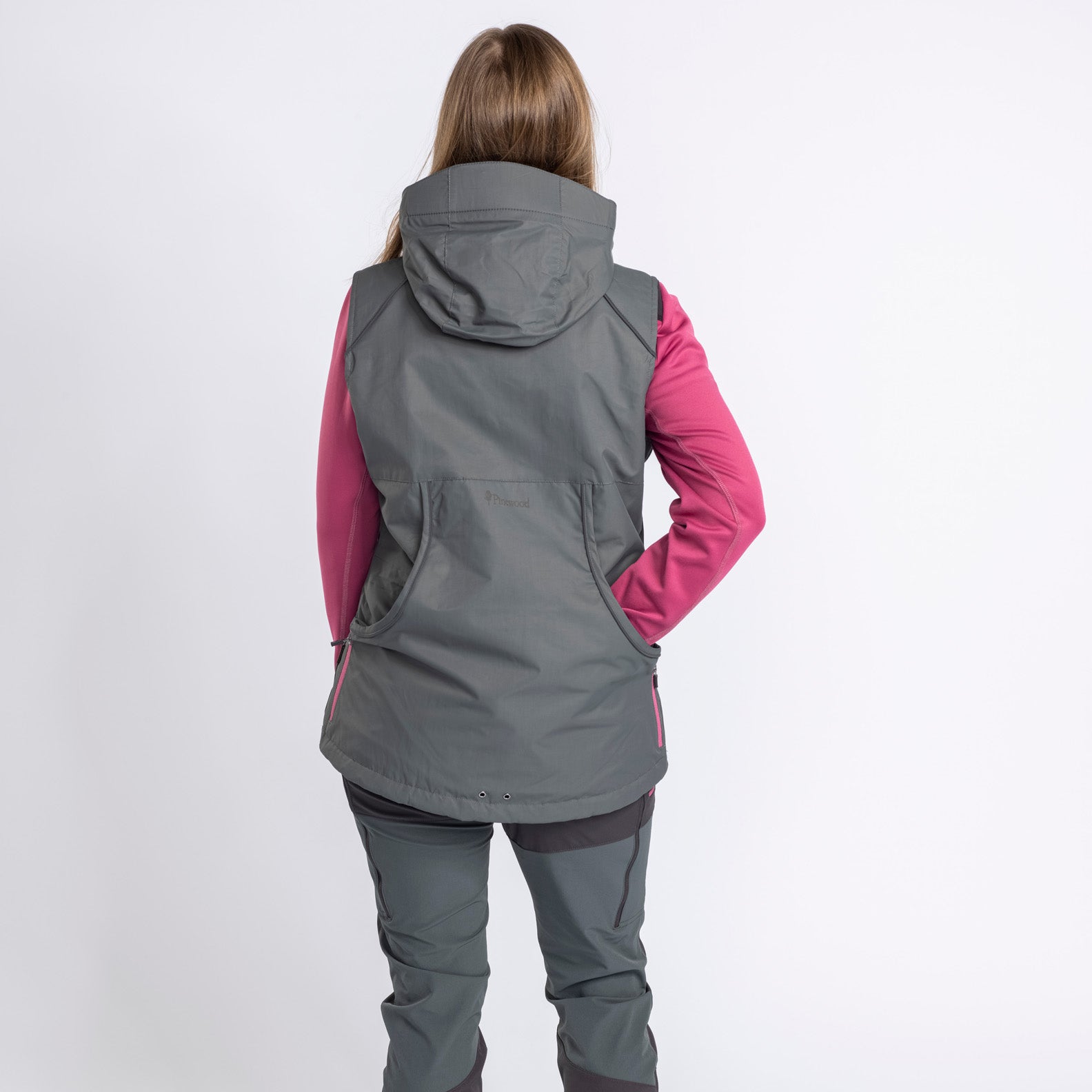 Pinewood-Ladies-Dog-Sports-Windblocker-Vest