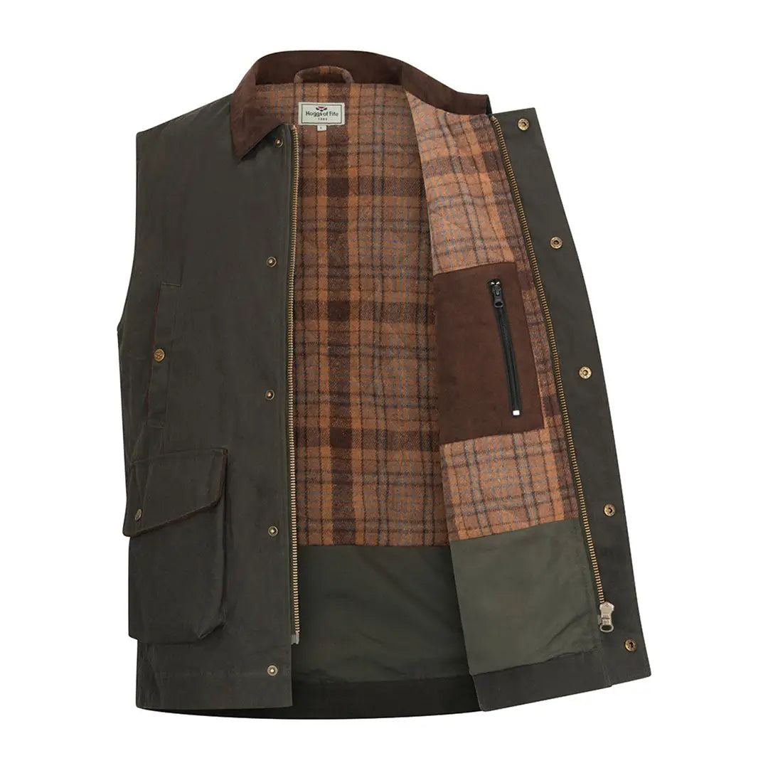 Men’s dark green Fife Maxton Gents padded waxed vest with plaid lining and pockets