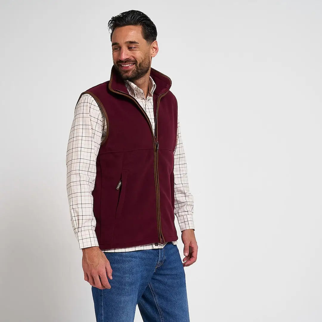Maroon Jack Pyke Countryman Fleece Gilet with 300gsm micro fleece and two lower zipped pockets