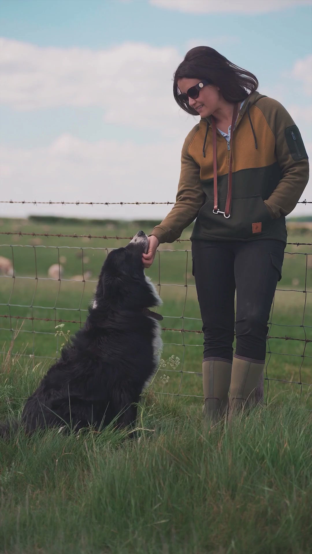 Load video: New Forest Ladies Raptor Hoodie