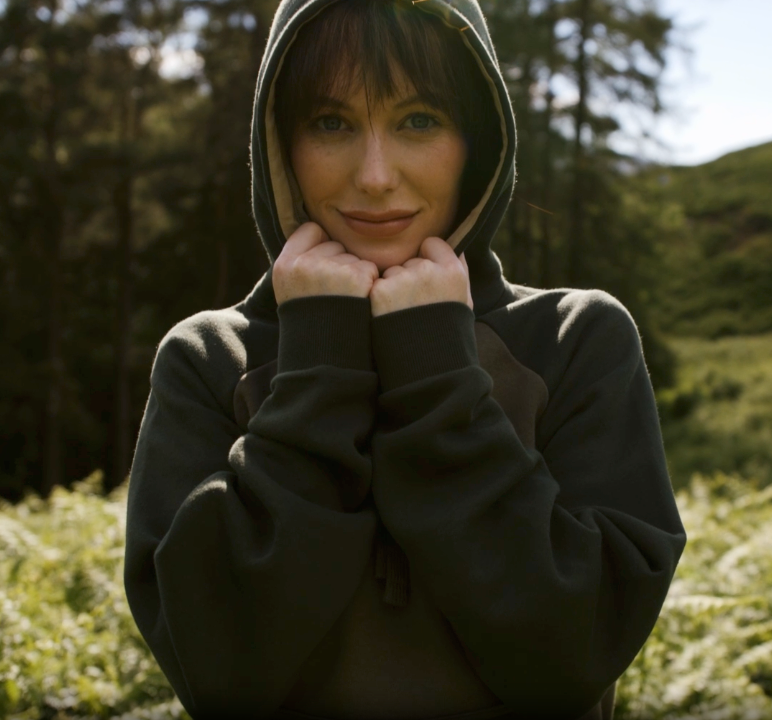 Load video: Ridgeline Ladies North Island Hoodie