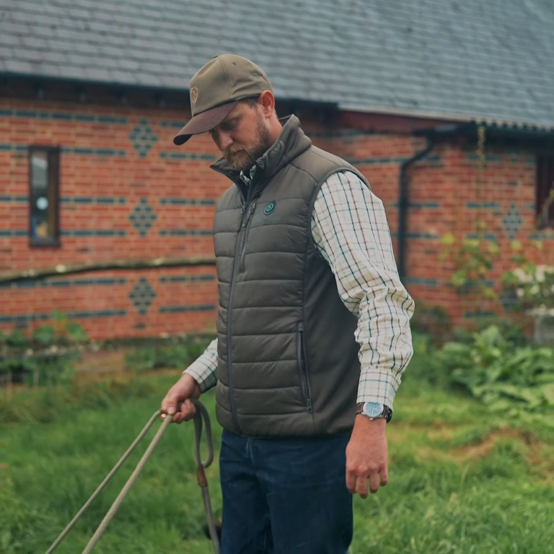 Load video: New Forest Heated Gilet