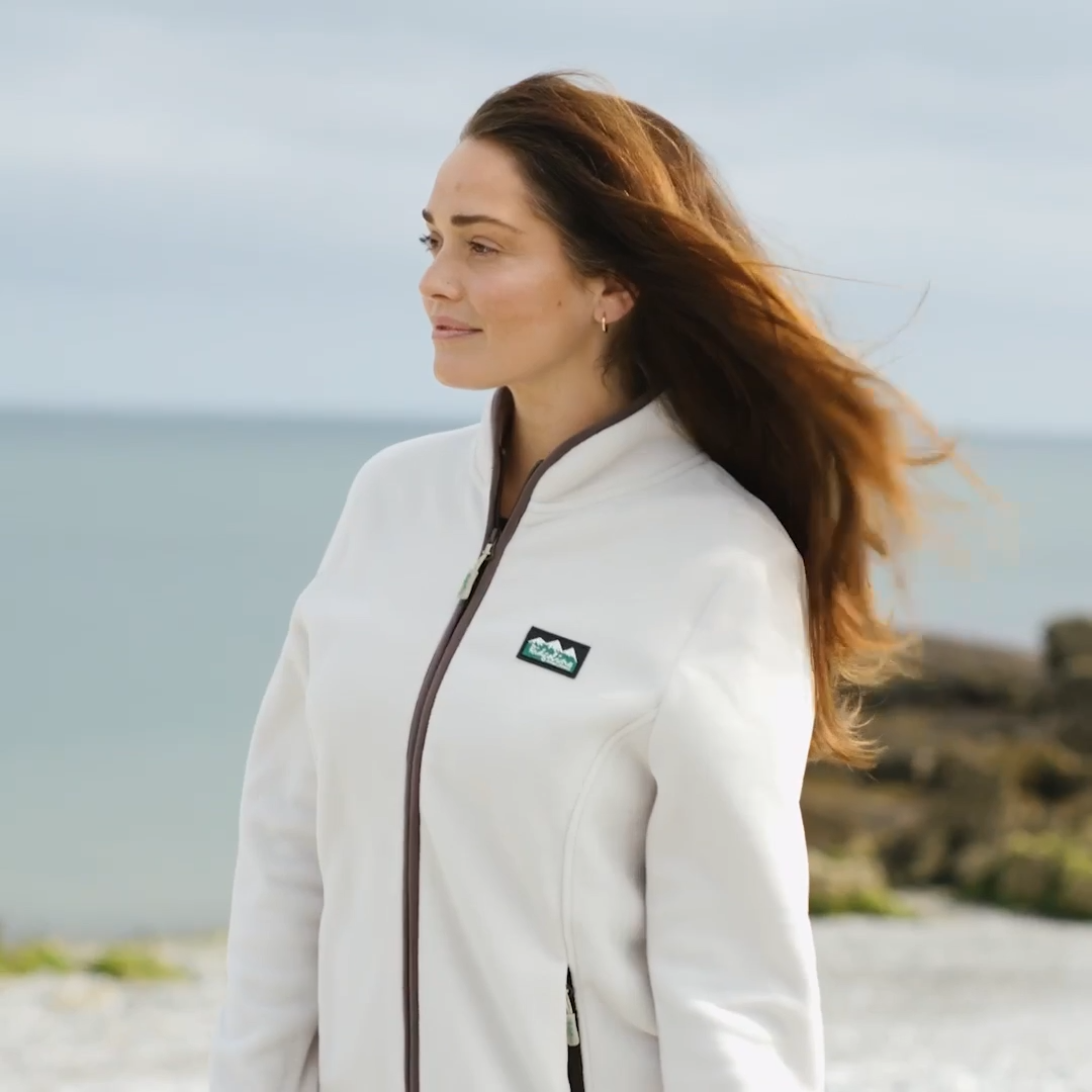 Load video: Ridgeline Womens Brenna Fleece Jacket