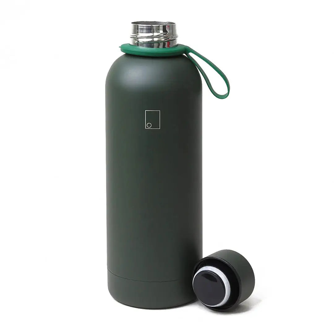 Green Sophos Vacuum Bottle 500ml with black lid and handle