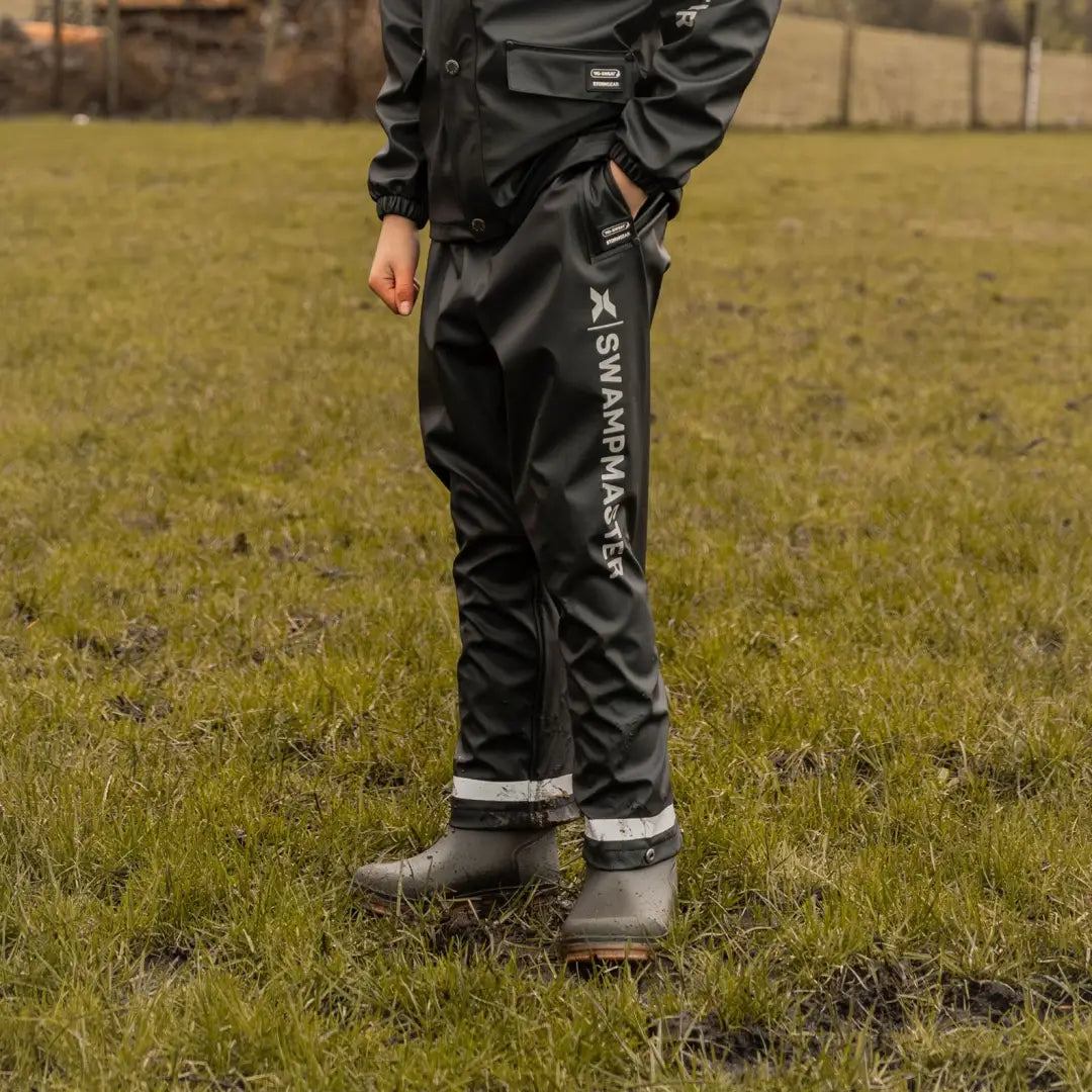 Xpert Swampmaster Stormgear Junior waterproof pants with reflective stripes and rubber boots