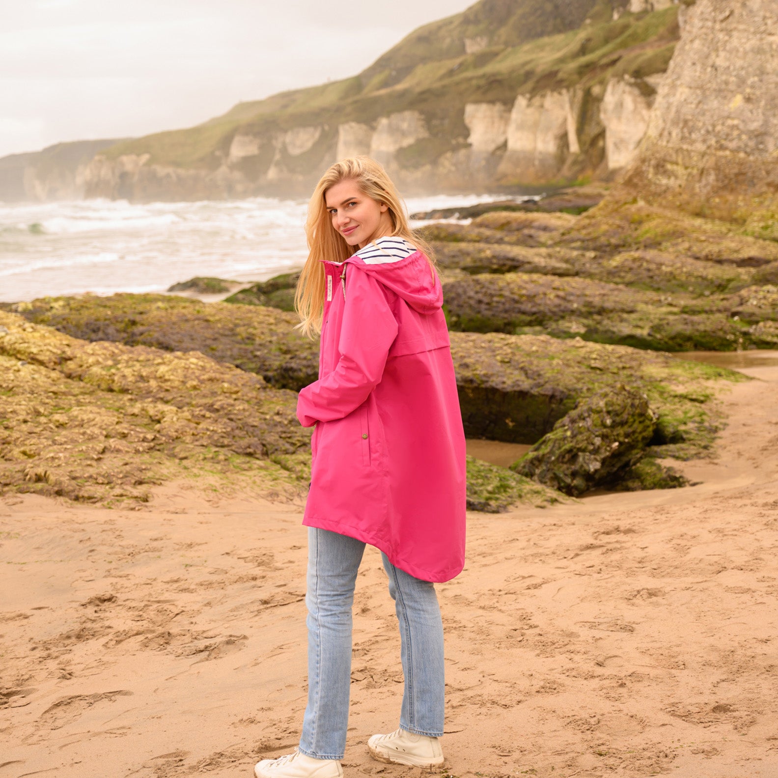 Lighthouse-Beachcomber-Long-Jacket