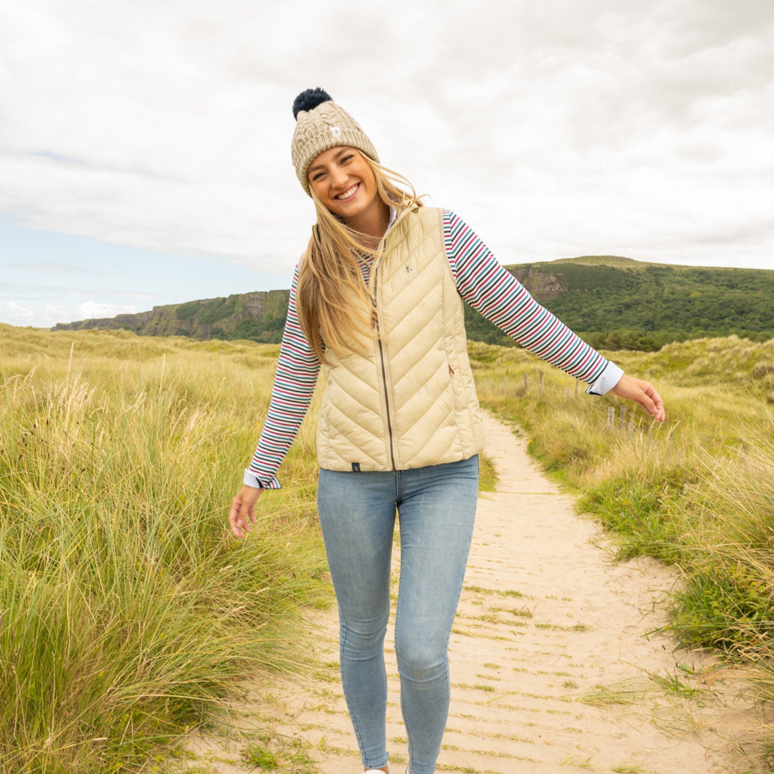 Lighthouse-Laurel-Gilet
