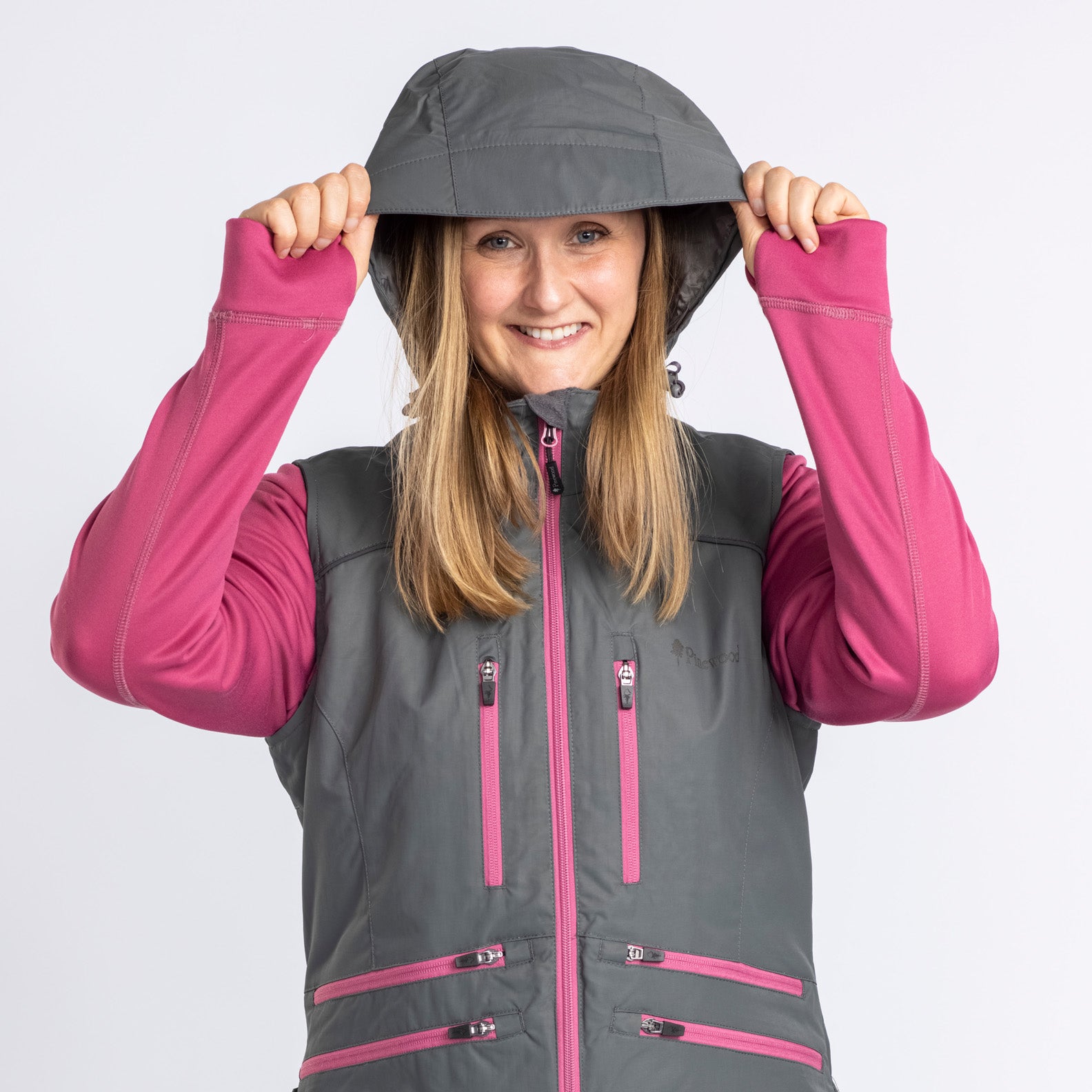 Pinewood-Ladies-Dog-Sports-Windblocker-Vest