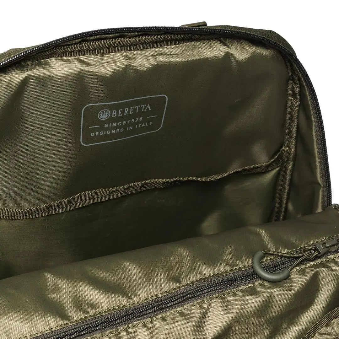 Beretta GameKeeper EVO backpack interior with olive green satin fabric