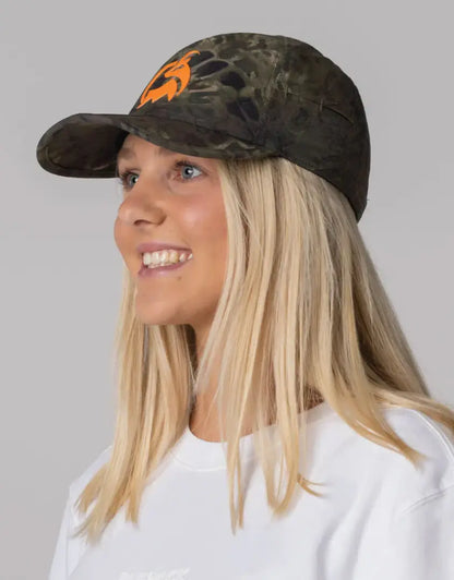 Bushbuck FoldIt Quick Dry Cap: camouflage cap with orange logo