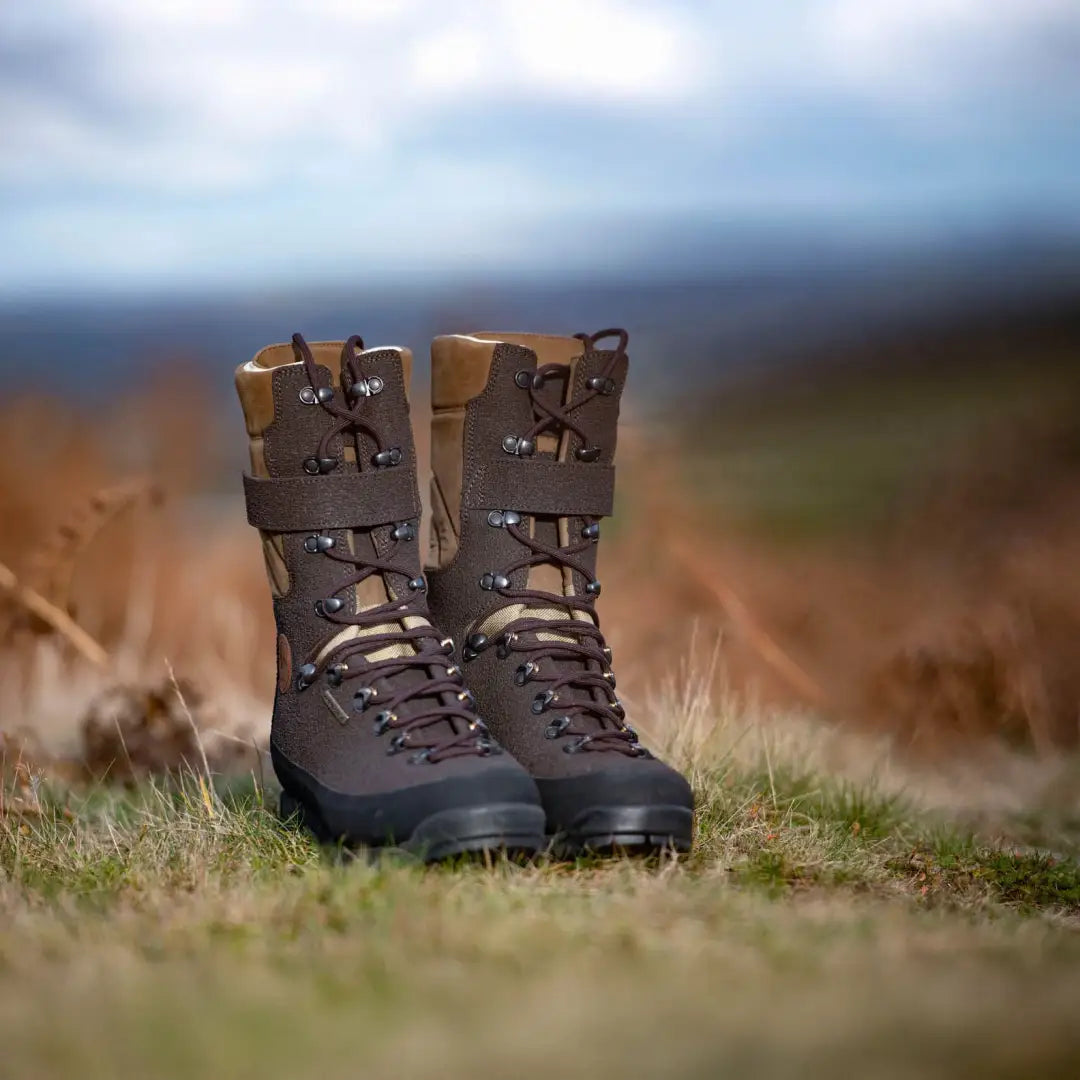 Dedito Moorland Waterproof Boots in nubuck leather perfect for tough ground conditions