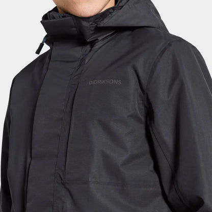 Black hooded Didriksons Andreas Parka for nordic weather with seven pockets and a zipper