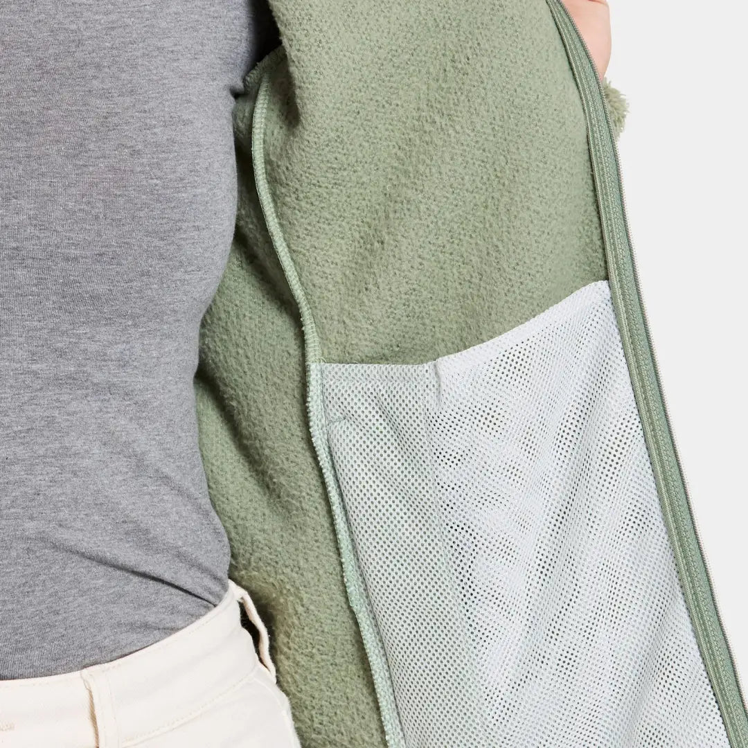 Green Didriksons Anniken 2 fleece jacket with mesh pocket for country clothing and outdoors