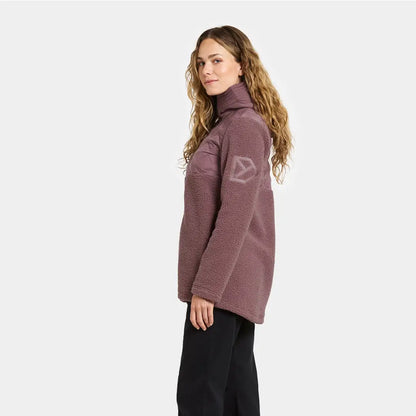 Women’s purple fleece turtleneck from Didriksons Bibi 2 for country clothing and outdoors fun