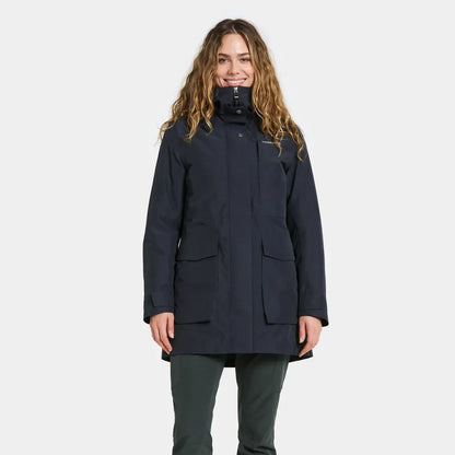 Didriksons Harriet womens parka with high collar and pockets for country clothing or hunting