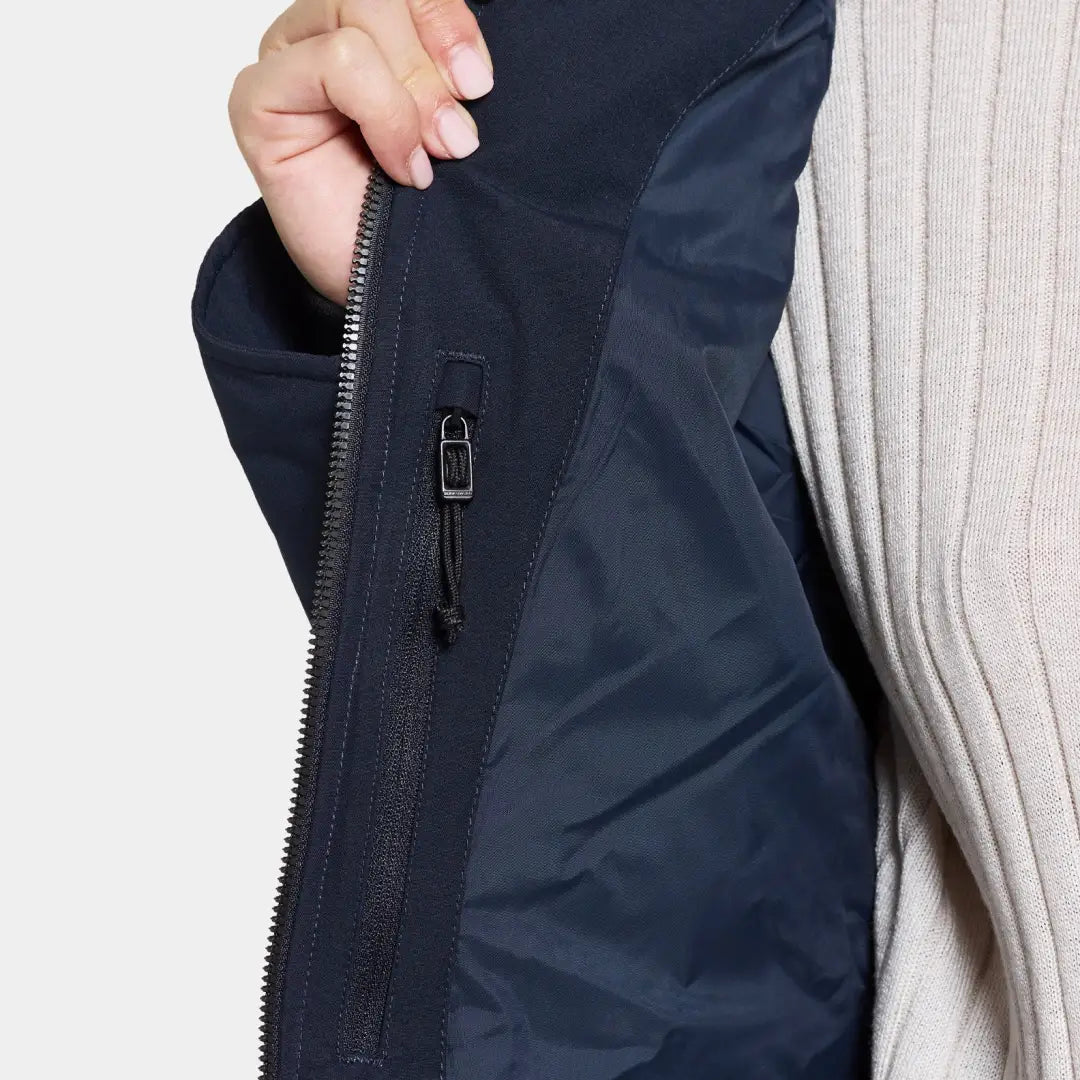 Navy blue zippered Didriksons Helle Womens Parka 5 with a soft fabric and regular fit