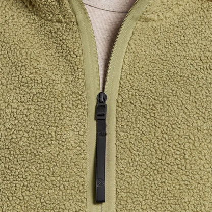 Green Didriksons Mella 3 Full Zip Fleece for winter snow and country hunting trips