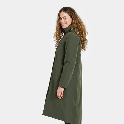 Woman in dark green Didriksons Selina Womens Parka, perfect for country clothing outdoors