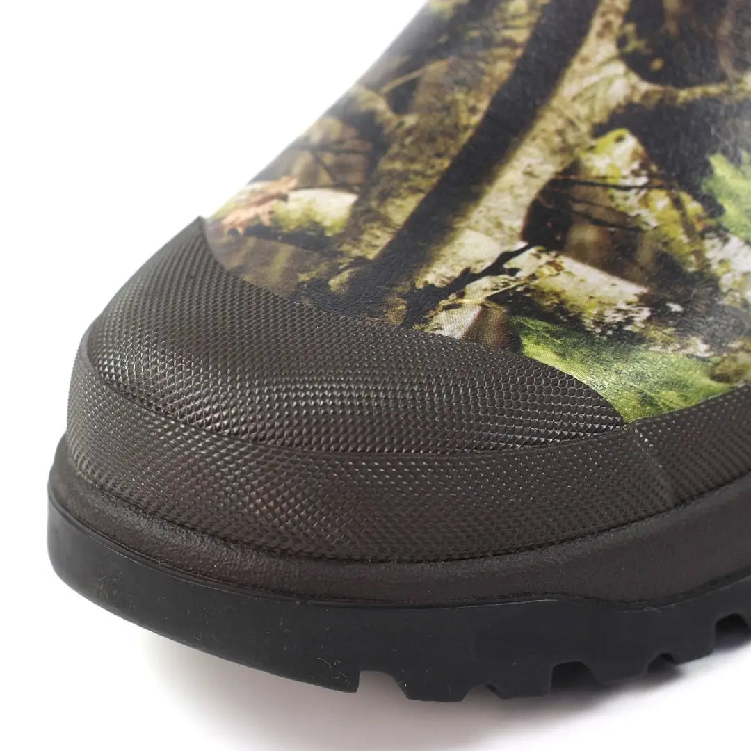 Camouflage rubber boot toe on Grisport Swamp II Camo Wellington Boots for hunting and outdoors