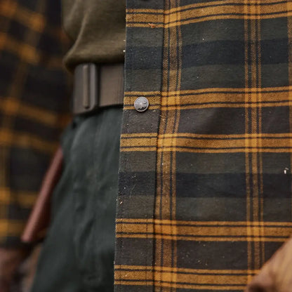 Härkila Aivak Long Sleeve Shirt with plaid flannel pattern, perfect for country hunting clothing