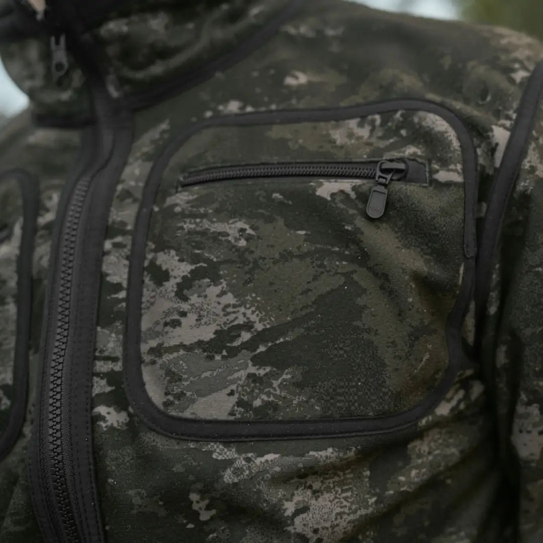 Camouflage jacket with zippered pocket from Härkila Kamko NOCTYX WSP Reversible Fleece Jacket