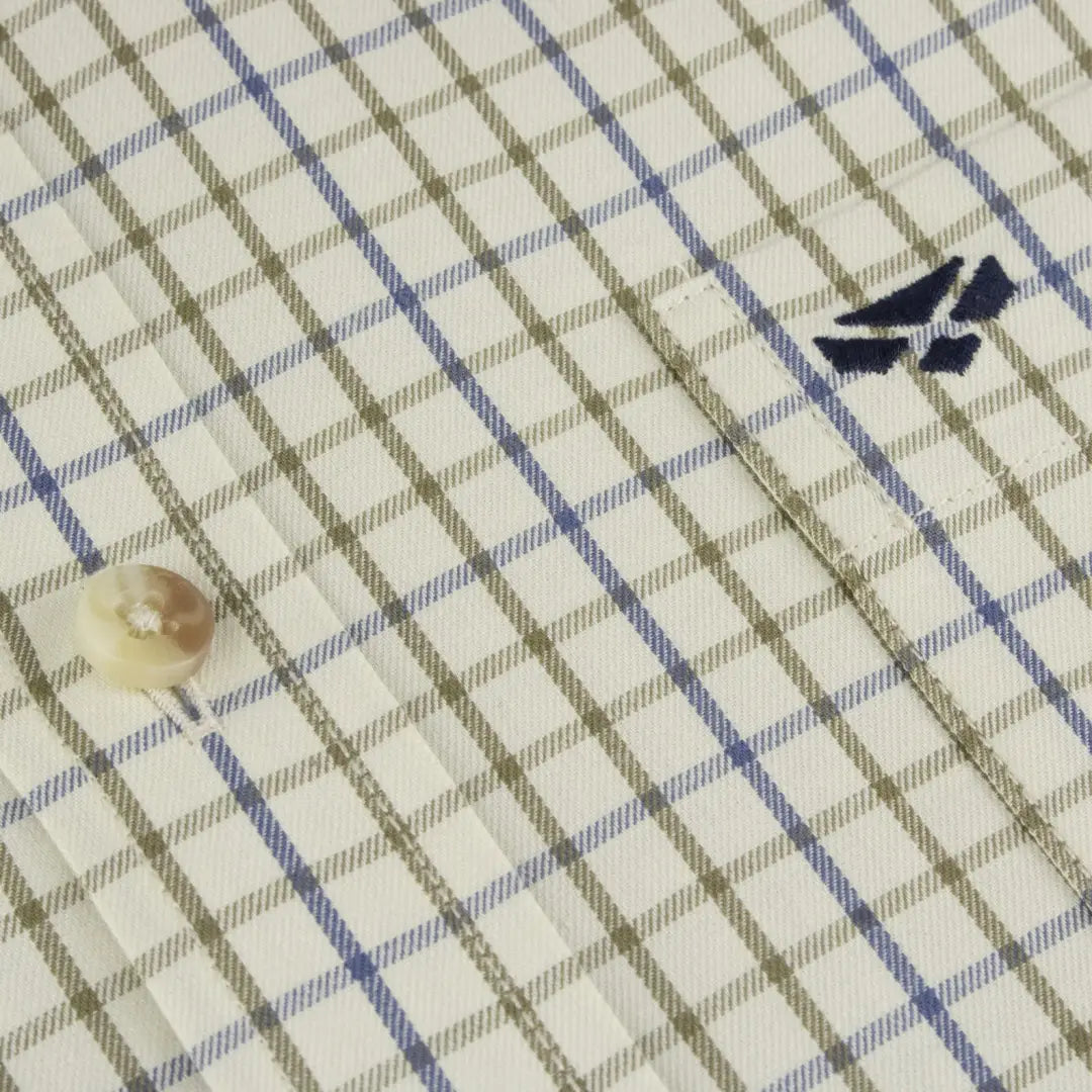Checkered fabric of the Hoggs Of Fife Inverness Tattersall Shirt for stylish looks