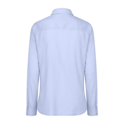 Light blue long-sleeved dress shirt for ladies, perfect for country clothing and outdoors