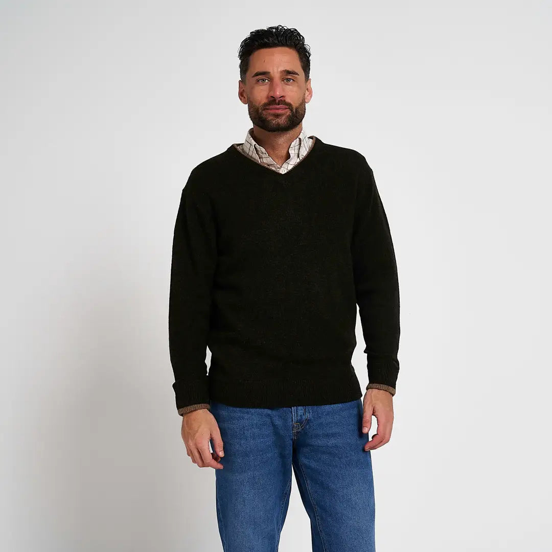 Jack Pyke Ashcombe black v-neck jumper with ribbed cuffs