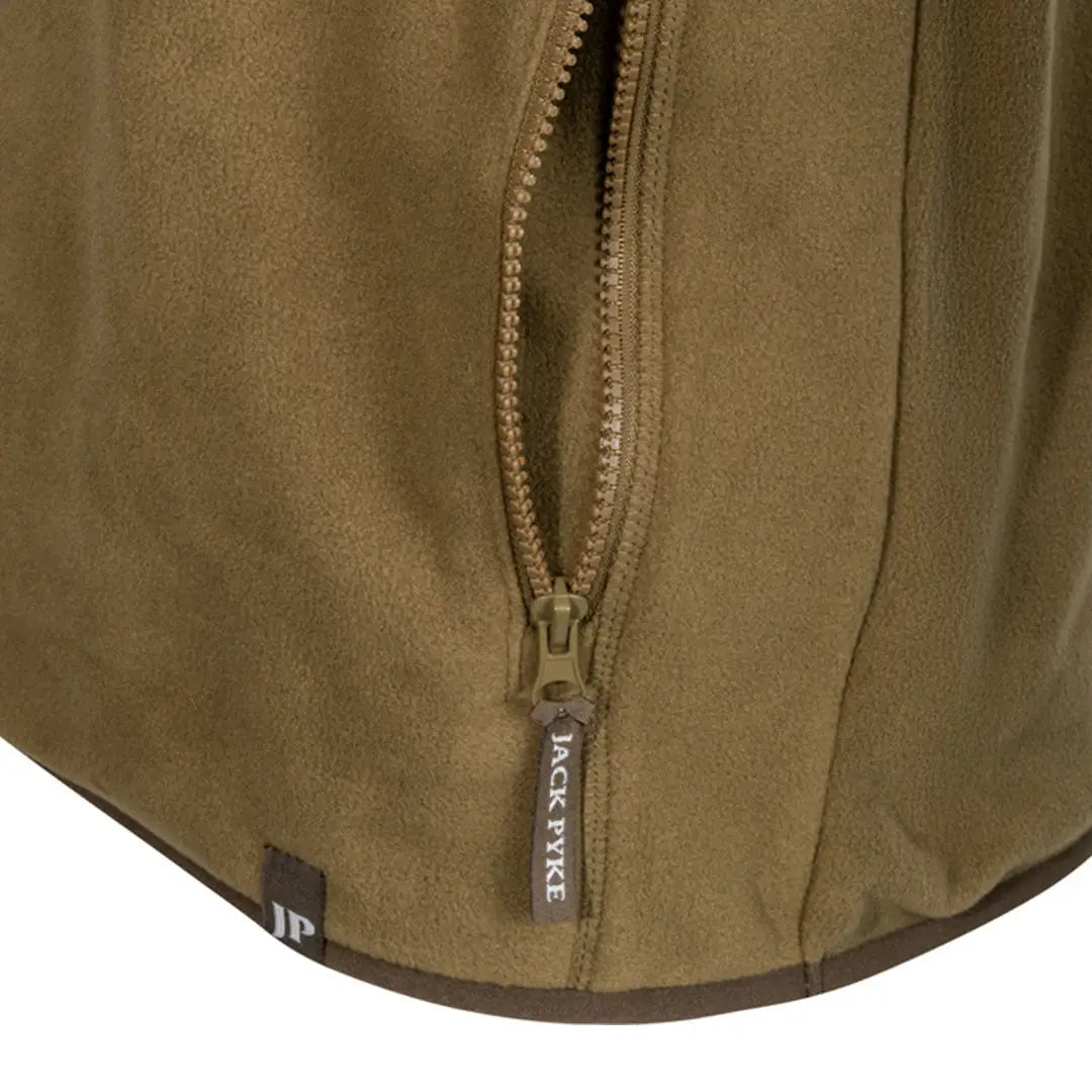 Close-up of Jack Pyke Bleasdale Half-Zip Fleece Top with open zipper and Jack Pyke pull