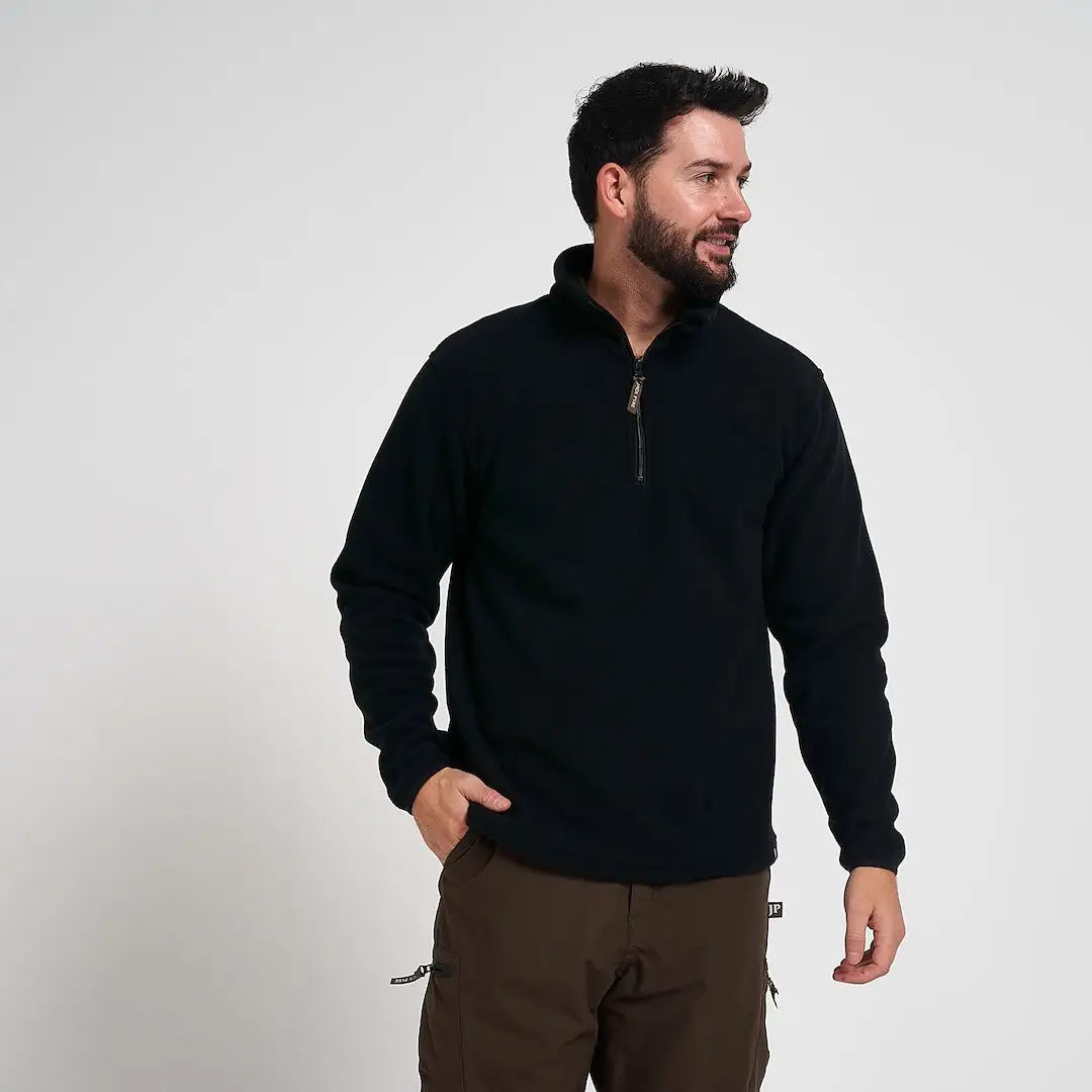 Jack Pyke Country Fleece Top: black quarter-zip pullover