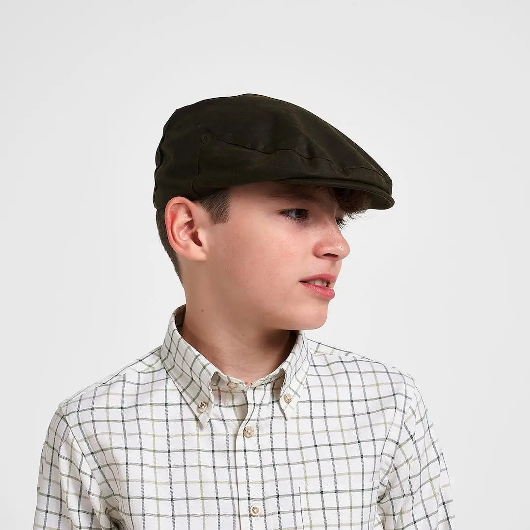 Jack Pyke Junior Wax Flat Cap in dark olive with wrinkled finish