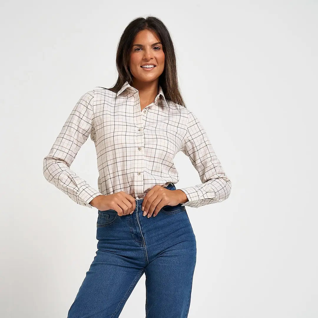 Jack Pyke Ladies Countryman long-sleeved plaid shirt on woman