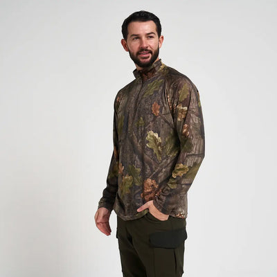 Man in Jack Pyke Quick Wick Armour Top camouflage jacket