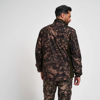 Man in Jack Pyke Weardale field jacket with camo pattern