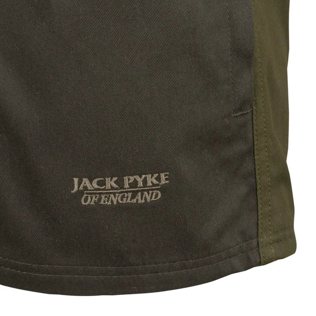 Jack Pyke Yakka Shorts in dark olive green cotton with embroidered logo