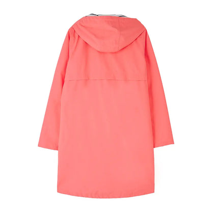 Coral-colored Lighthouse Ladies Beachcomber Long II Coat with hood for rainy days