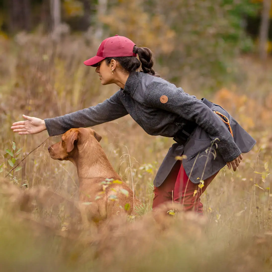 Woman training Vizsla dog with Pinewood Dog Sports Waistbelt, perfect for dog sports and country clothing