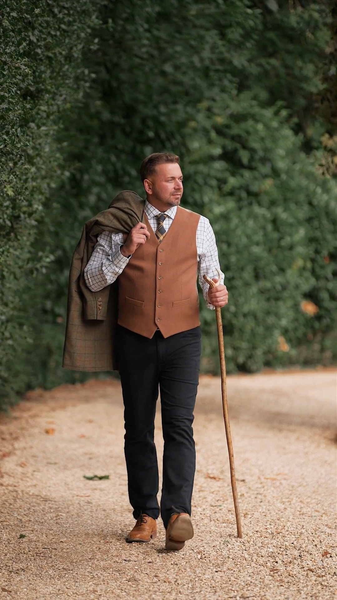 Load video: New Forest Wool Mix Waistcoat