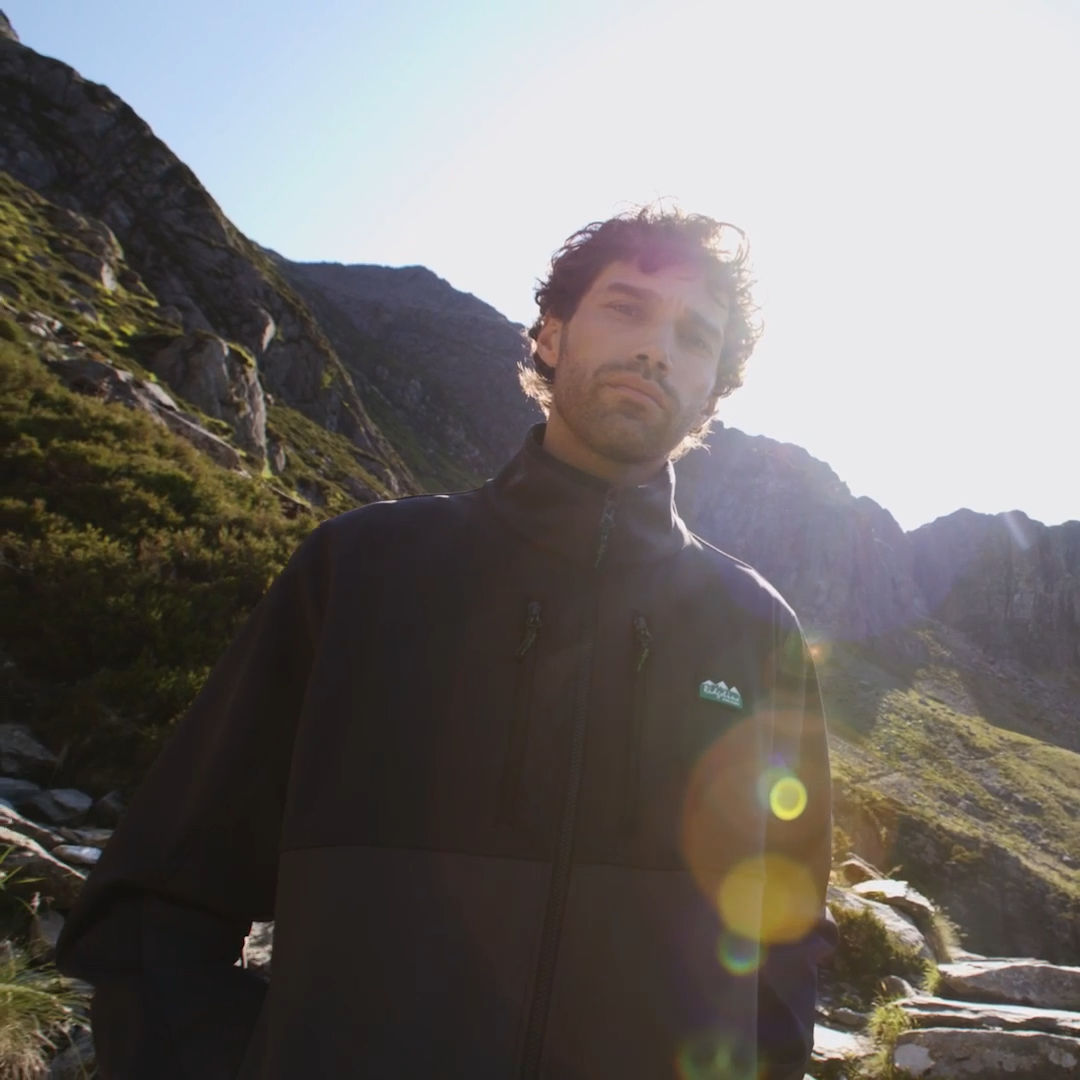 Load video: Ridgeline Ranger Jacket