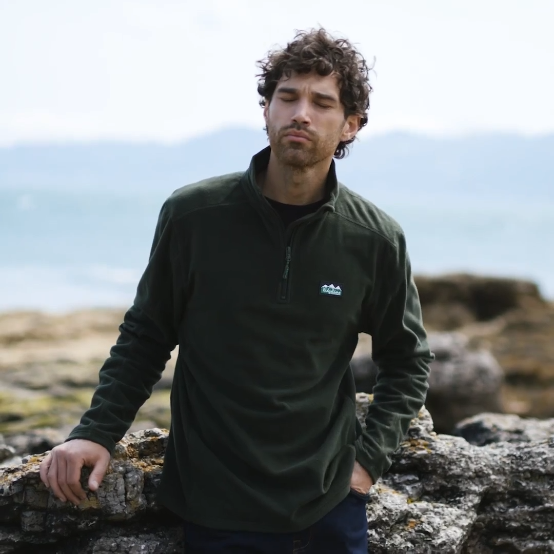 Load video: Ridgeline Narvik Fleece