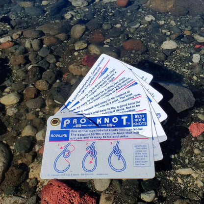 Stack of instructional cards for outdoor knots like trucker’s hitch and tautline hitch in Pro Knot Outdoor Knots