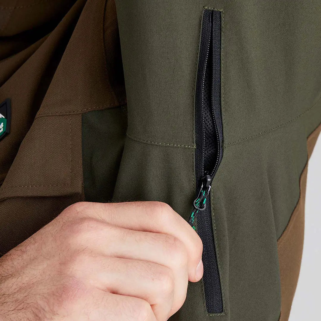Olive green Cambrian Smock with zippered pocket, perfect for country clothing and hunting