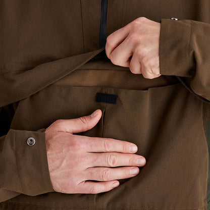 Olive green Cambrian Smock for country clothing and hunting with chest pocket