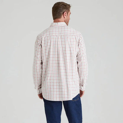 Man wearing Ridgeline Sedgebrook Shirt with long-sleeved plaid design