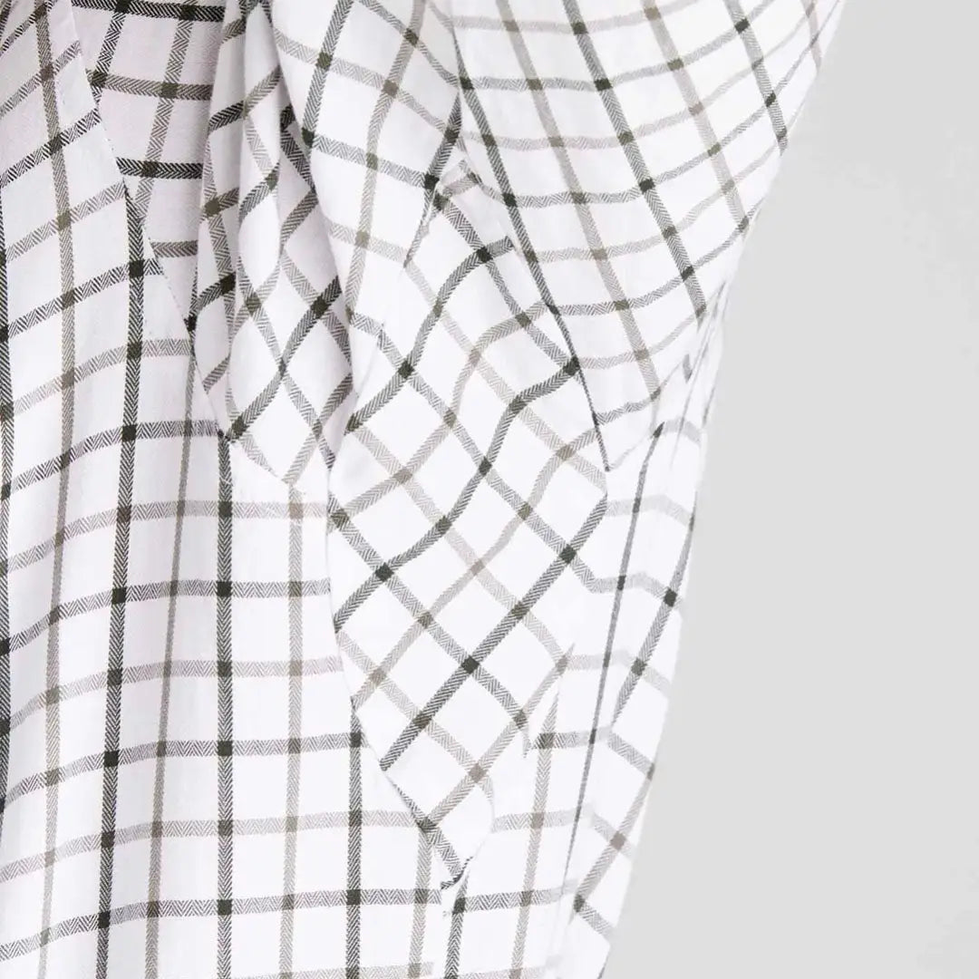 White and gray plaid fabric for Ridgeline Sedgebrook Shirt, stylish sedgebrook shirt option