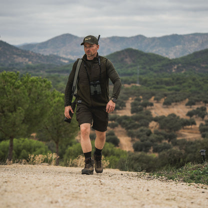 Hunter enjoying the outdoors in Seeland Birch Zip-Off Trousers, perfect country clothing