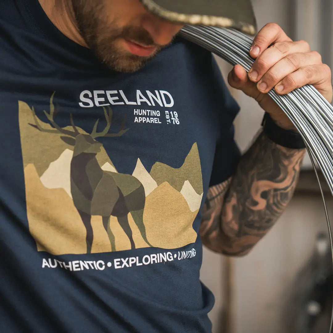 Navy Seeland Fragment T-Shirt featuring a deer and mountain graphic for outdoors lovers