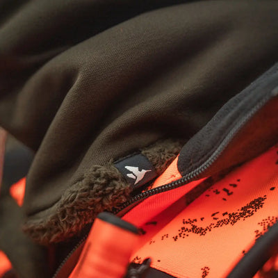 Seeland Iron Neckgaiter in green and orange hunting jacket for outdoor gear