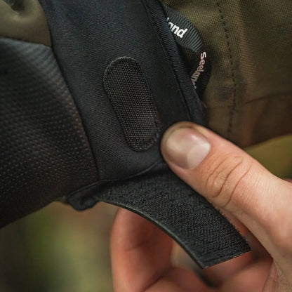Black Seeland Target Gloves with velcro strap for Hunting and Country Clothing
